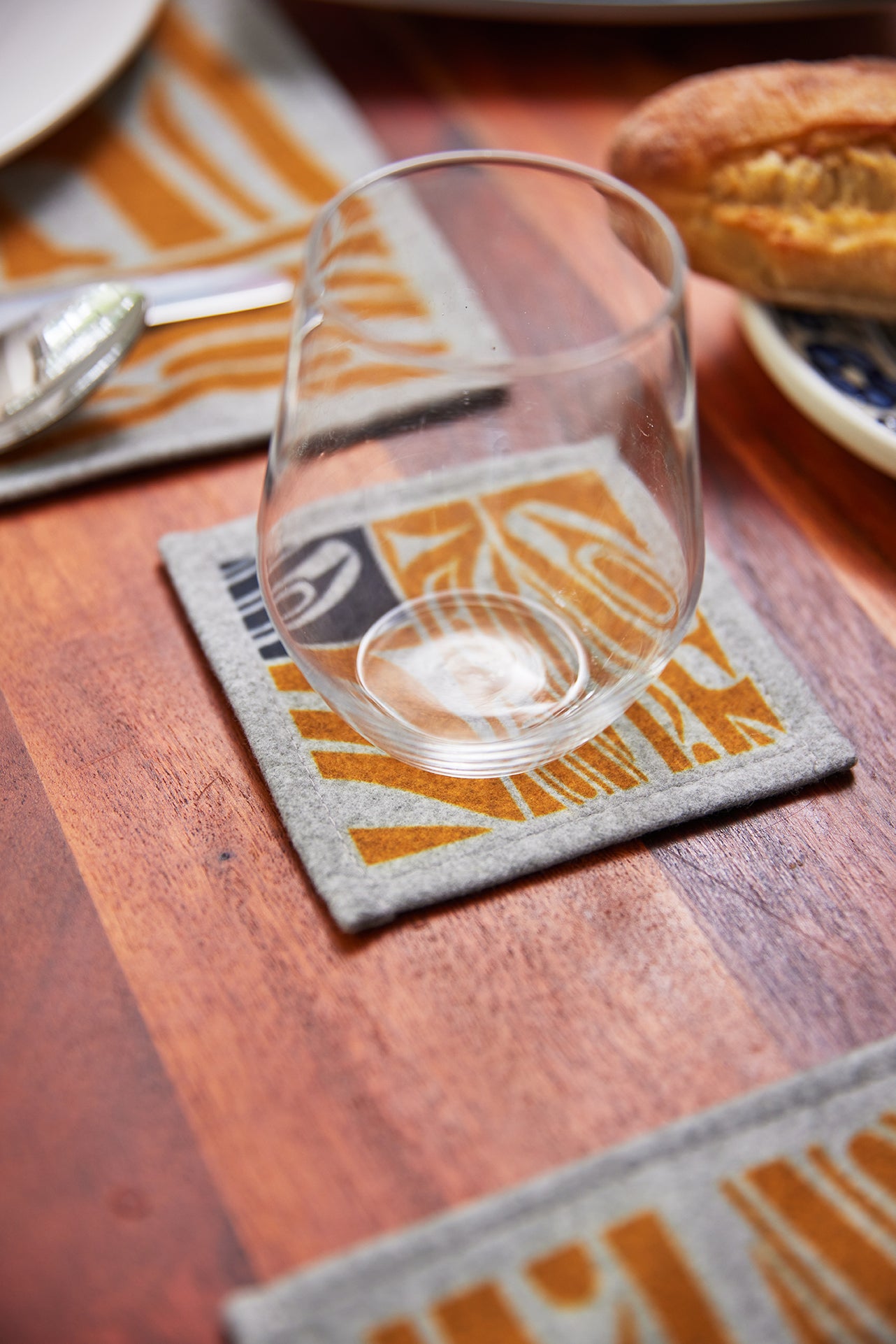 Coaster Set of 4 - Dynamic Raven