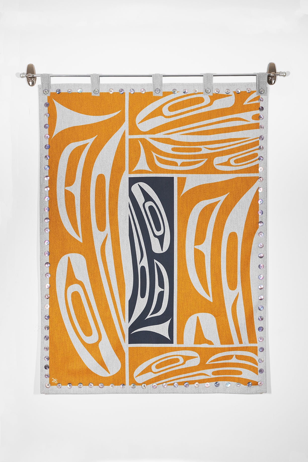 Spirit Blanket - Dynamic Raven with Shell Buttons